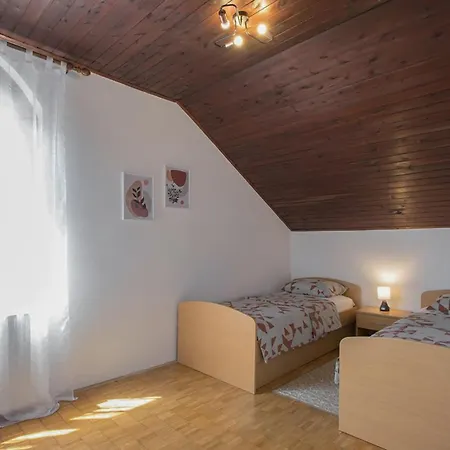 בית נופש Luxurious In