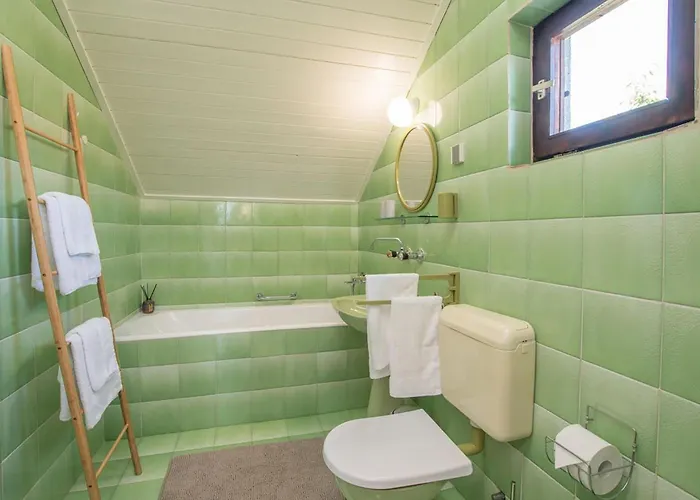 Nyaraló Gorgeous In *