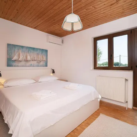 Luxurious In Nyaraló Poreč