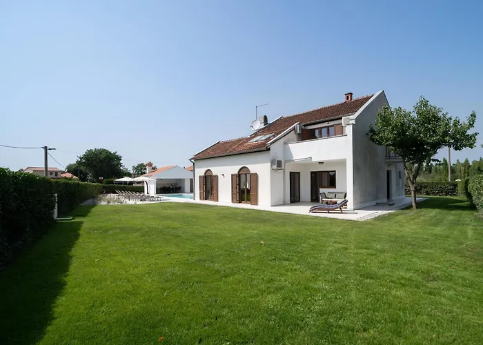 Gorgeous In Holiday home