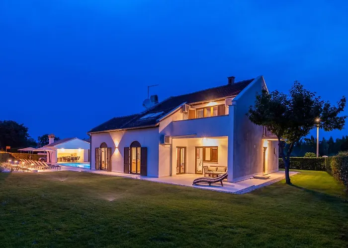 Gorgeous In Holiday home *